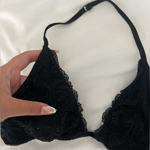 🌸Urban Outfitters Bralette - Picture 2 of 3